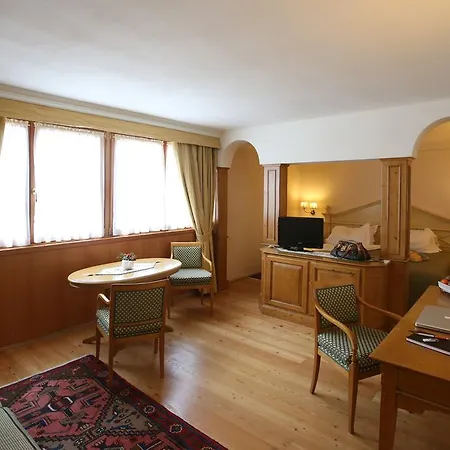Hotel Alpen