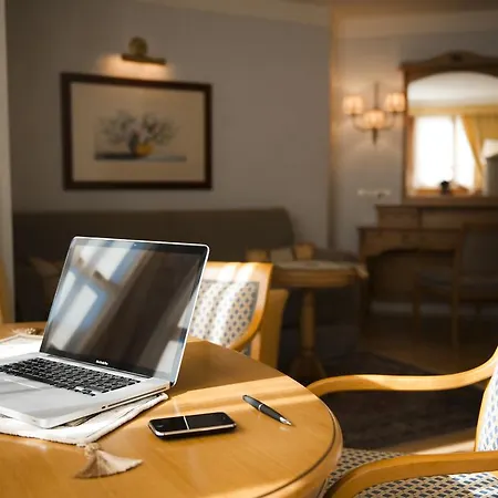Alpen Hotel Madonna